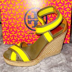 Tory Burch style 12118408 wedge sandals size 10 excellent used condition